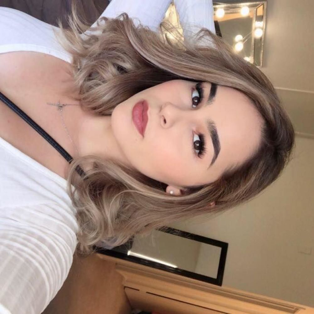 Meet your Posher, Amanda